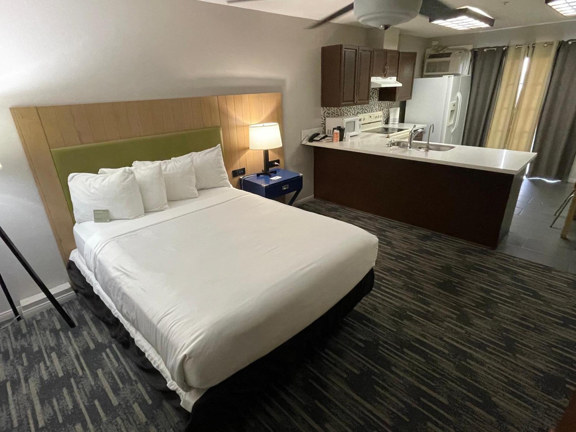 Country Inn & Suites By Radisson, Bakersfield, Ca Exteriör bild